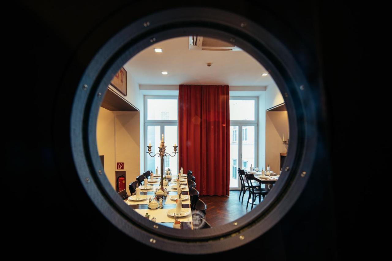 Hollmann Beletage Design & Boutique Hotel Wina Bagian luar foto
